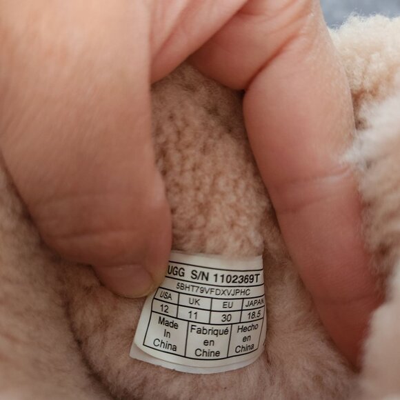 UGG Winer/ Snow Boots for a Toddler Size 12 Leopard Print - Picture 8 of 8